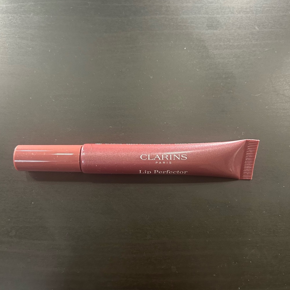 Brand New Clarins Lip Perfector - Rose Shimmer color 25